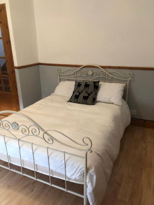 House In Drymen Village With Free Local Health Club Access Glasgow Exteriör bild