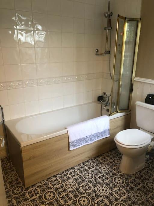 House In Drymen Village With Free Local Health Club Access Glasgow Exteriör bild